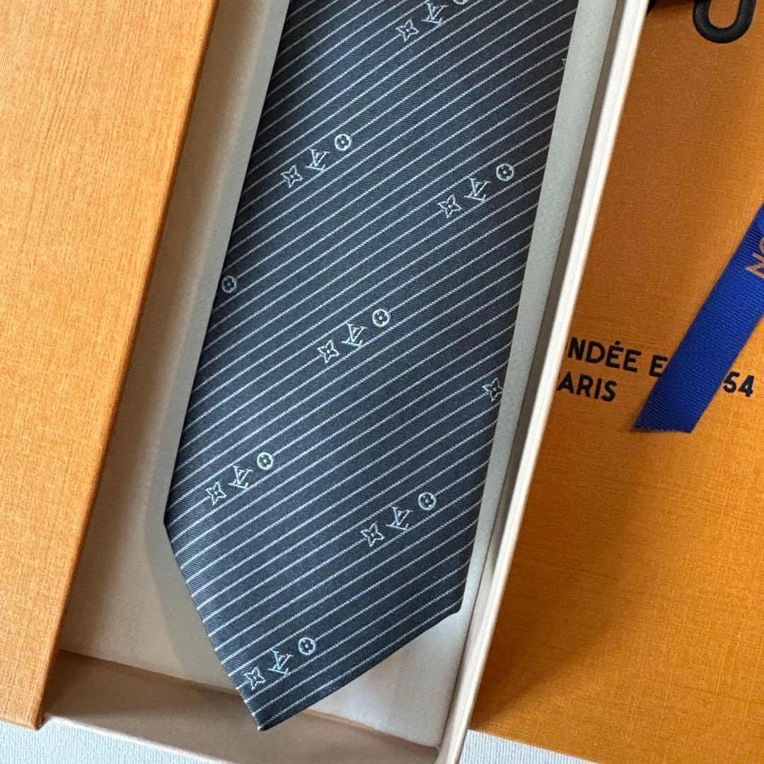 ルイ ヴィトン ネクタイ・モノグラム オンライン 新品 未使用