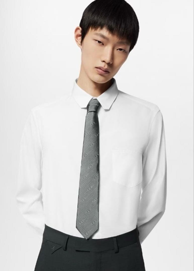 ルイ ヴィトン ネクタイ・モノグラム オンライン 新品 未使用