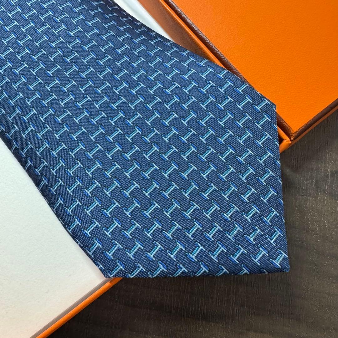 極美品 HERMES H柄 アンカーチェーン ロゴ ネクタイ ネイビー エルメス