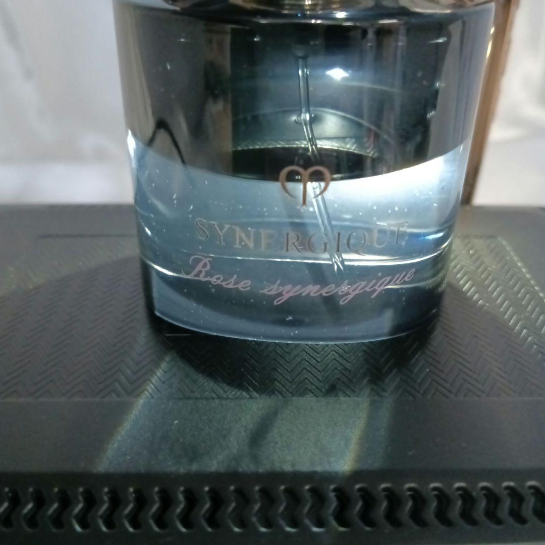 資生堂クレ・ド・ポー ボーテ ローズシナクティフSYNERGIQUE 50ml