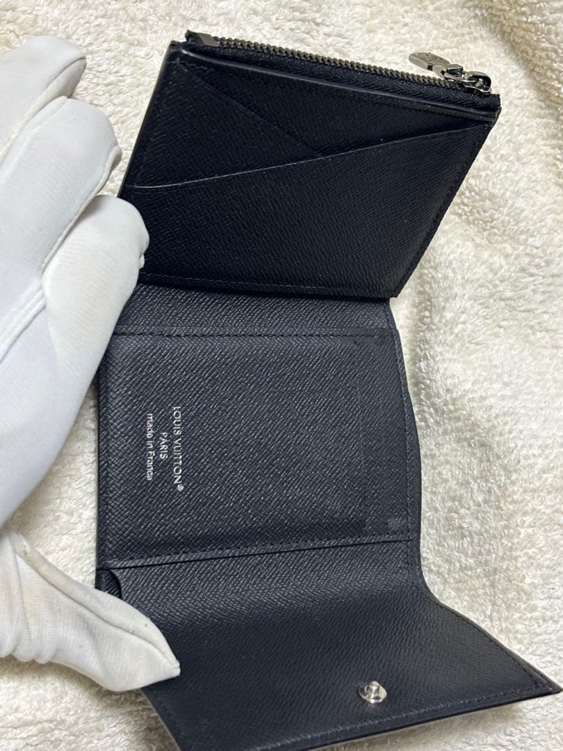 LOUIS VUITTON ヴィクターウォレット