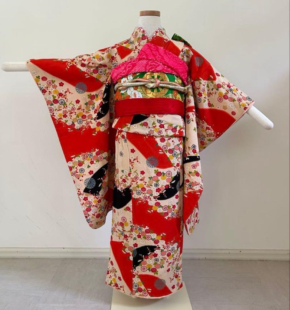 7歳七五三　アンティーク正絹着物、帯揚げ、帯締め　しごき　セット