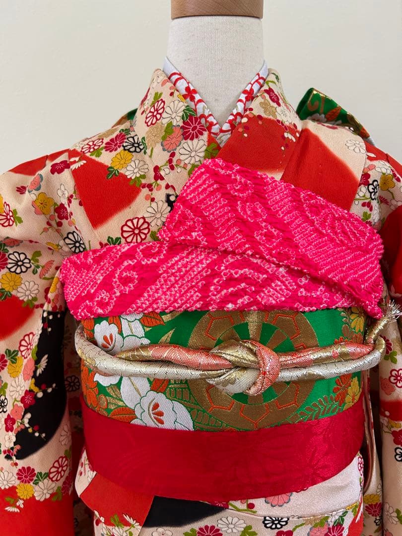 7歳七五三　アンティーク正絹着物、帯揚げ、帯締め　しごき　セット