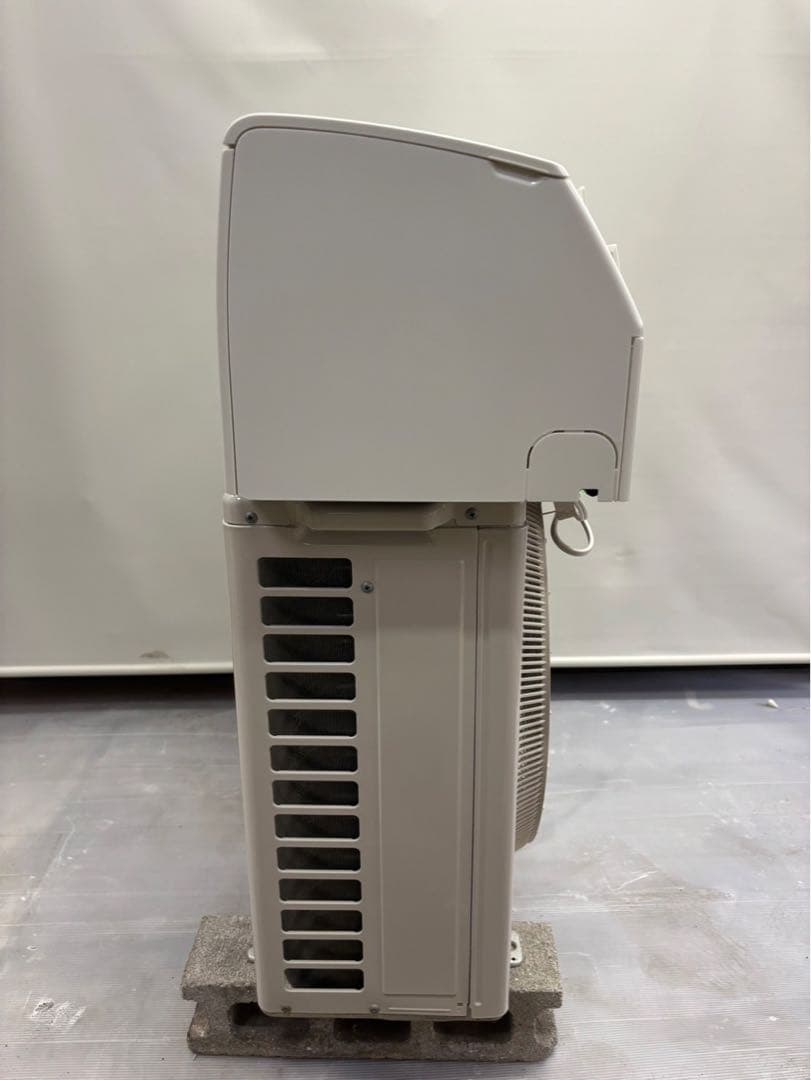 むぅ様限定取引/取付工賃込み/ルームエアコン/6〜9畳/CS-J229C-W