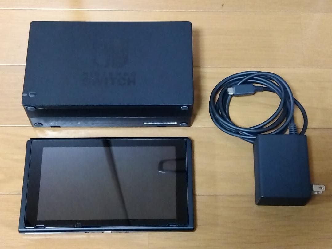 Nintendo Switch 本体【HAC-001】+ Proコントローラー