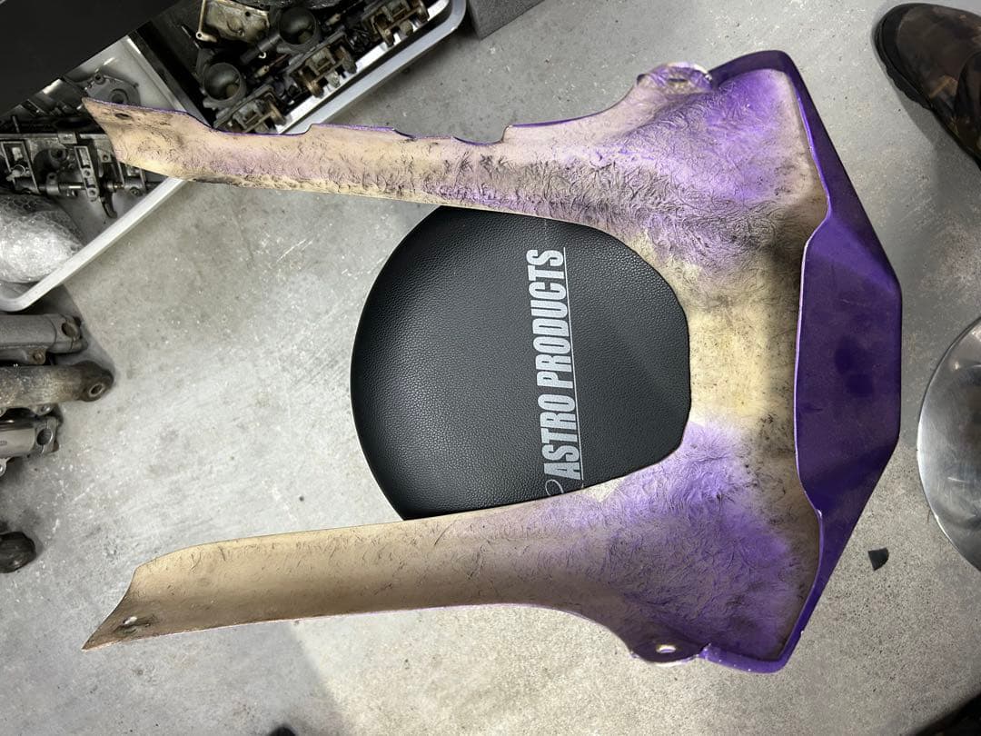 国内物CBR400F外しアンダーカウル！FRP製！