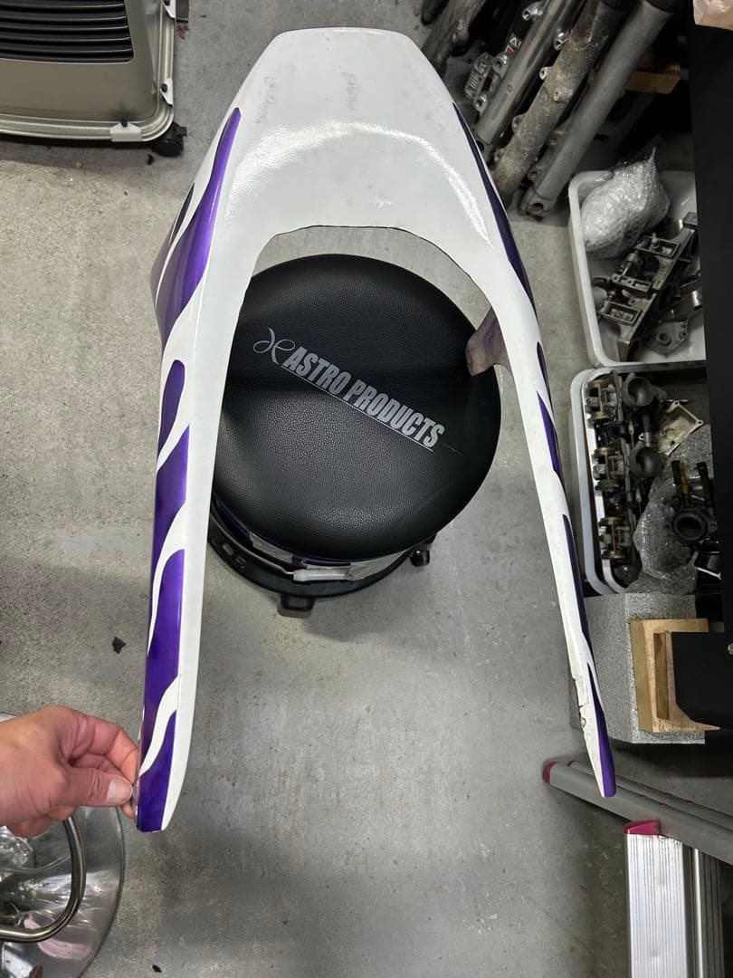 国内物CBR400F外しアンダーカウル！FRP製！