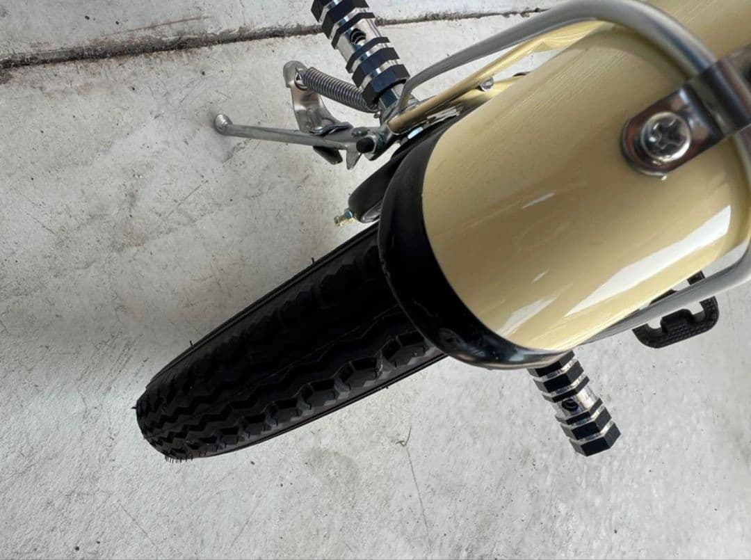 【新古品】折りたたみ自転車 クリーム色 ブラウンサドル