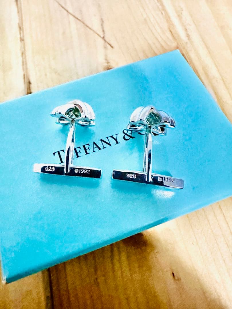 Tiffany カフリンクス　ティファニー　シグネチャー　シルバー