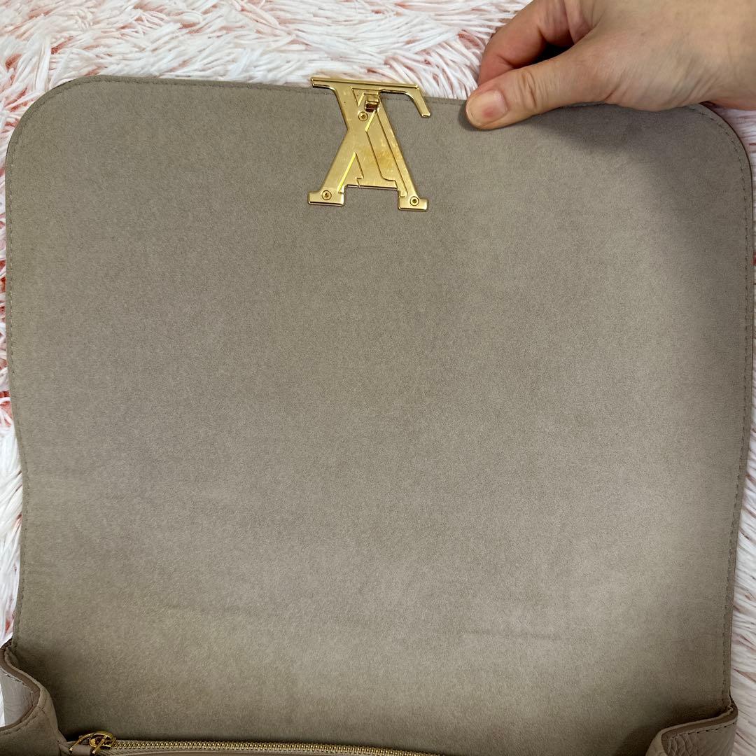 ブランド名 LOUIS VUITTON（ルイ・ヴィトン）