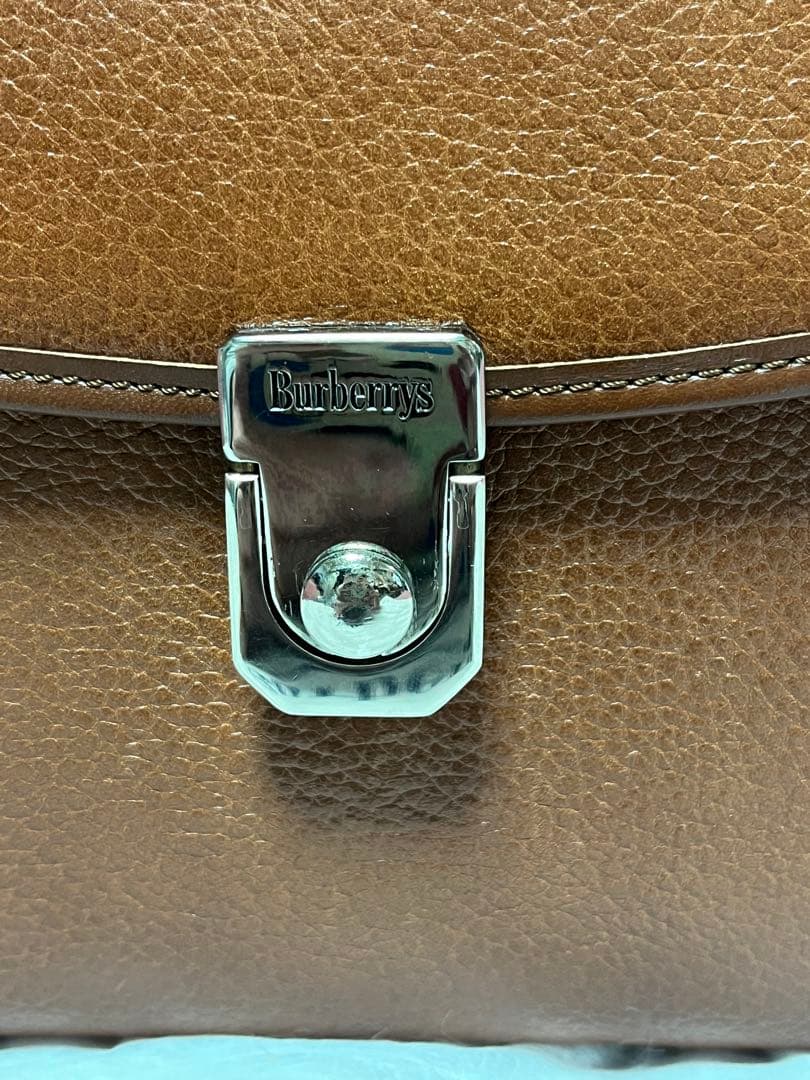 Burberry ブラウンレザー ハンドバッグ ショルダー