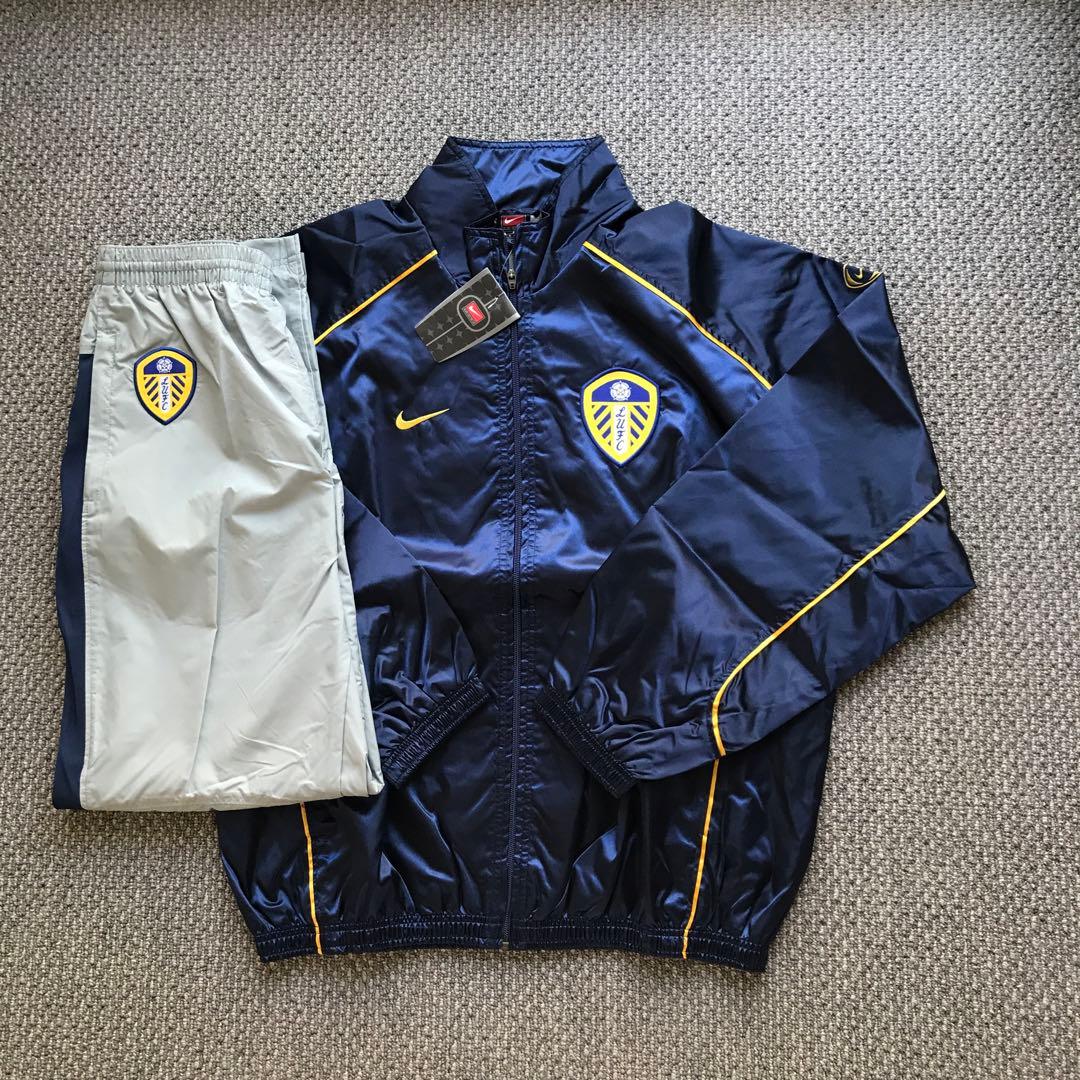 2000-02リーズユナイテッドNIKEトラックジャケット・パンツ　セットアップ