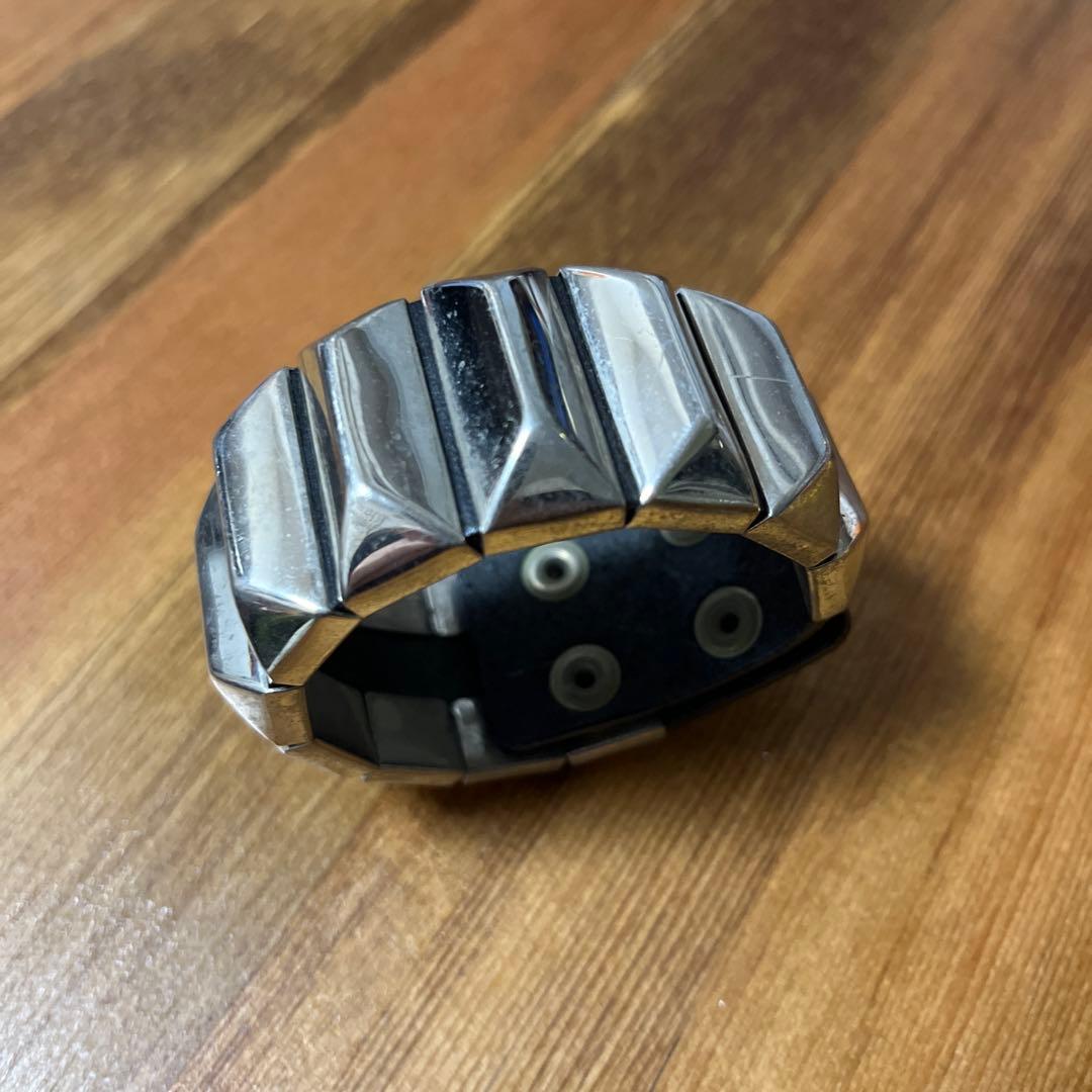 UNDERCOVERアンダーカバー スタッズリストバンド