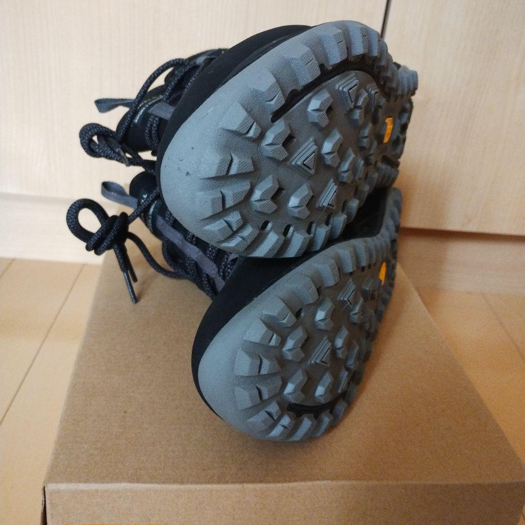 なつこ MERRELL ANTORA 3 THERMO MID ZIP