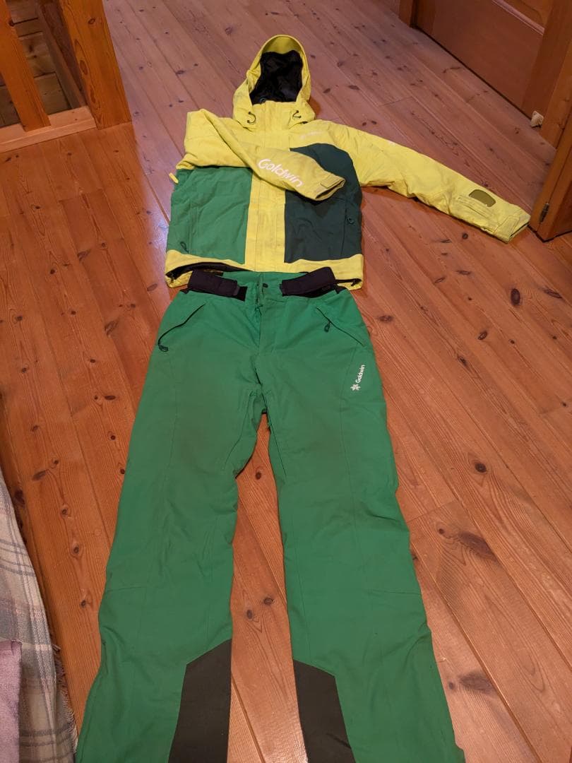 ゴールドウィン　デモスキーウェア