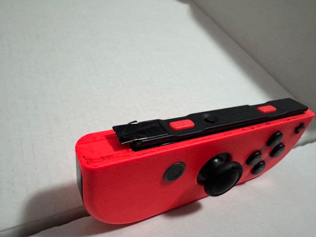 Nintendo Switch ネオンブルー・ネオンレッド