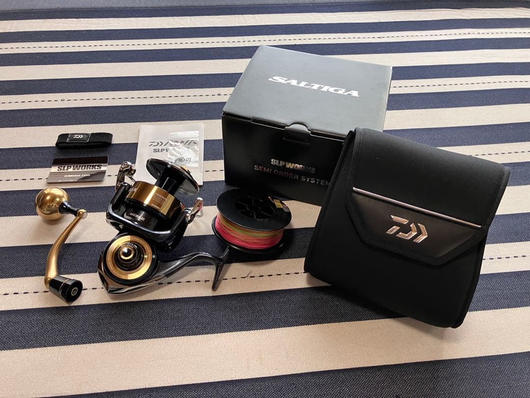 極美品！SLP WORKS 20ソルティガ　20000 PE12号300m付