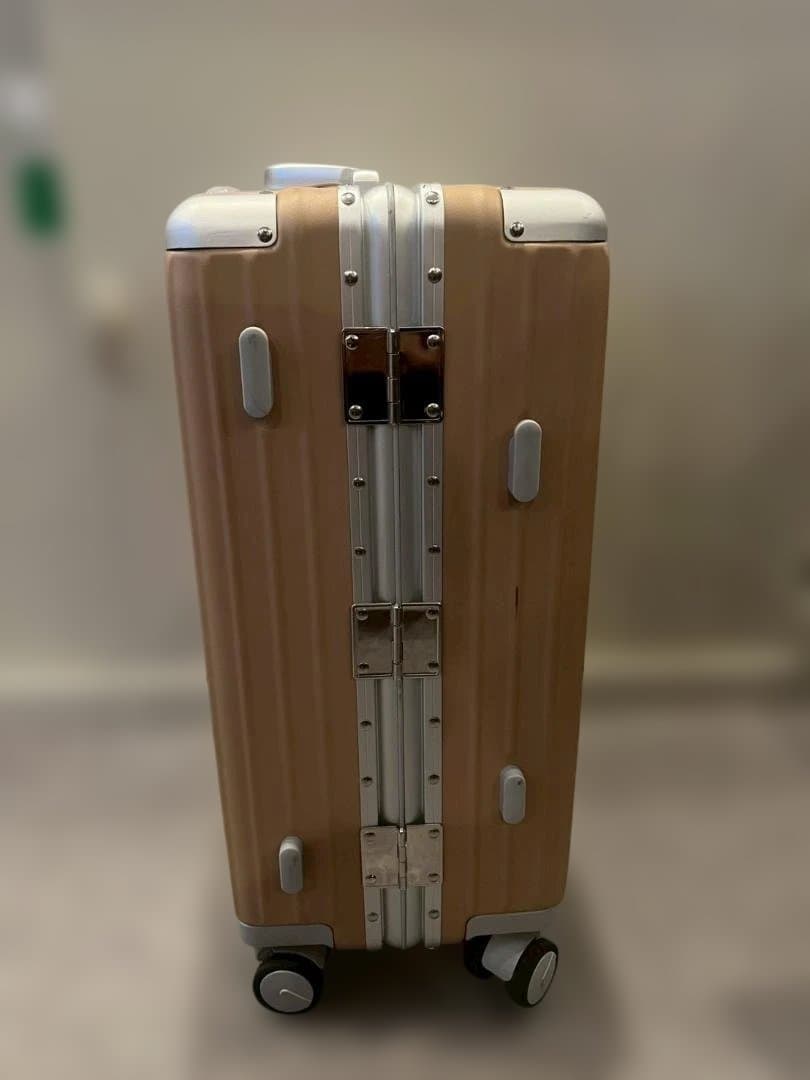 リベティ多機能キャリーケース【ブラウンS】B9 TSAロック　スーツケース