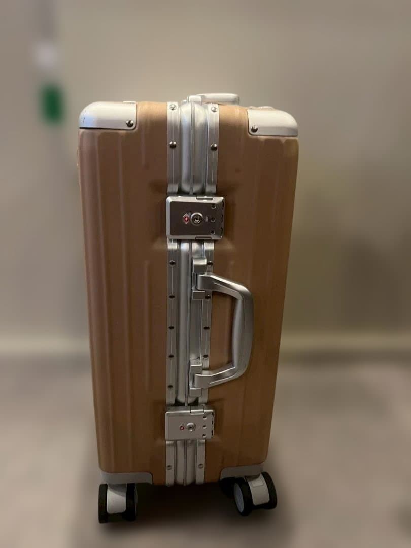 リベティ多機能キャリーケース【ブラウンS】B9 TSAロック　スーツケース