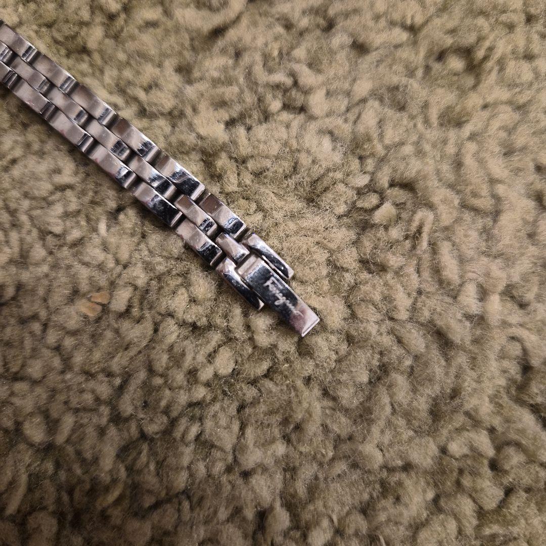 Salvatore Ferragamo 腕時計 シルバー