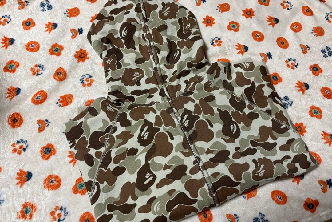 APEE⭐︎カモパーカー