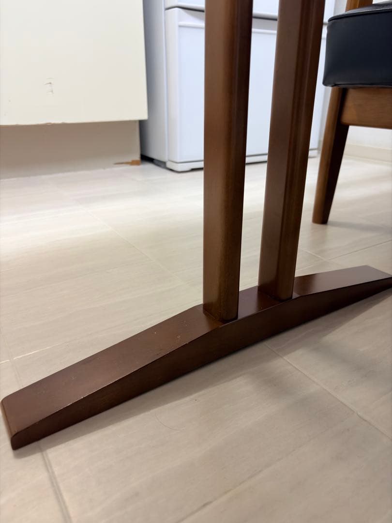 カリモク60 カフェテーブル　1200