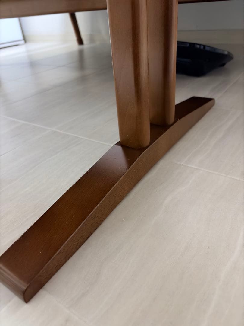 カリモク60 カフェテーブル　1200