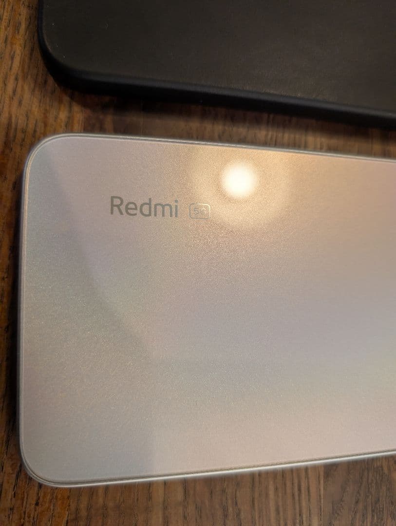 美品 Xiaomi Redmi 12 ポーラシルバー スマートフォン本体