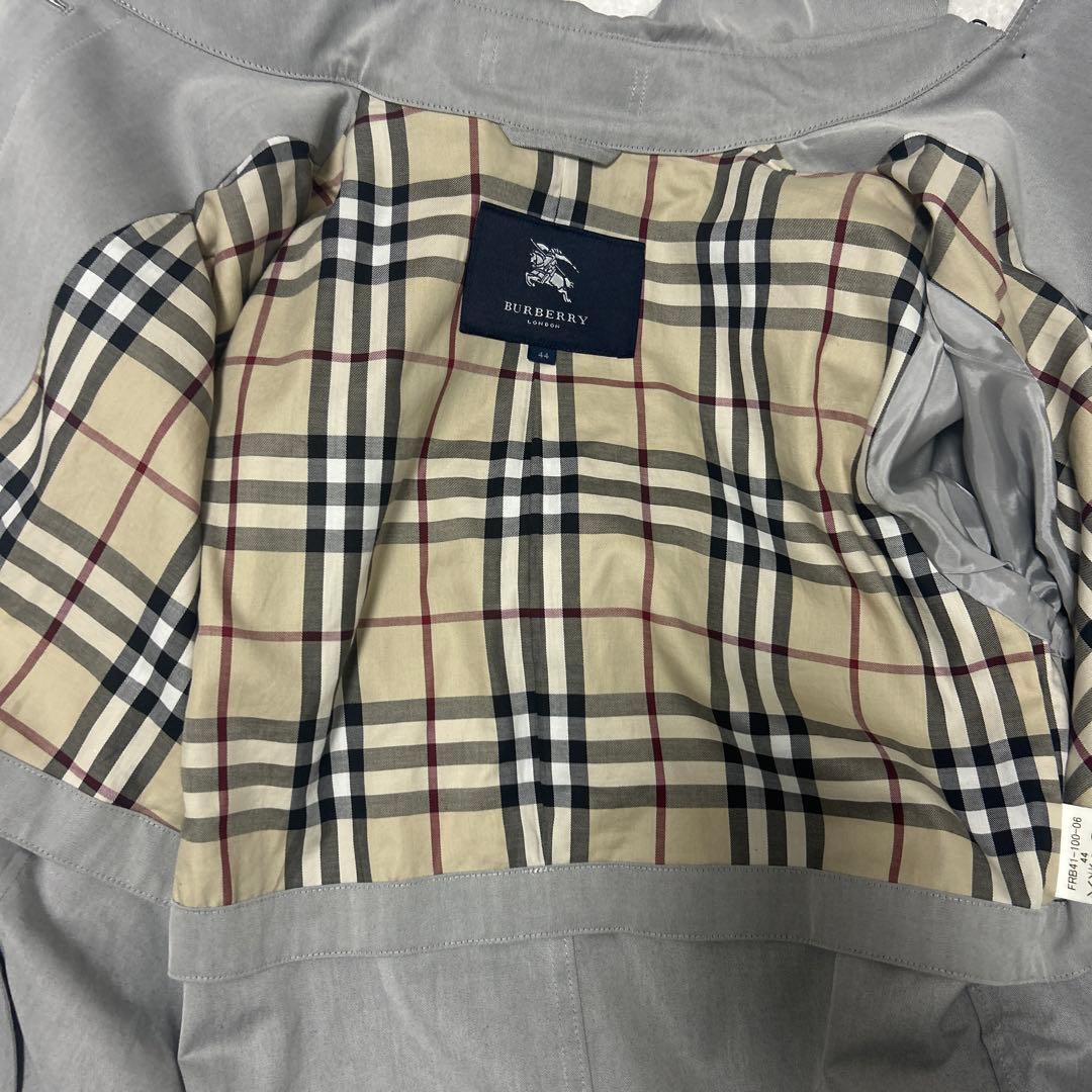 大きいサイズ　バーバリーロンドン　トレンチコート　ノバチェック　グレーサイズ44
