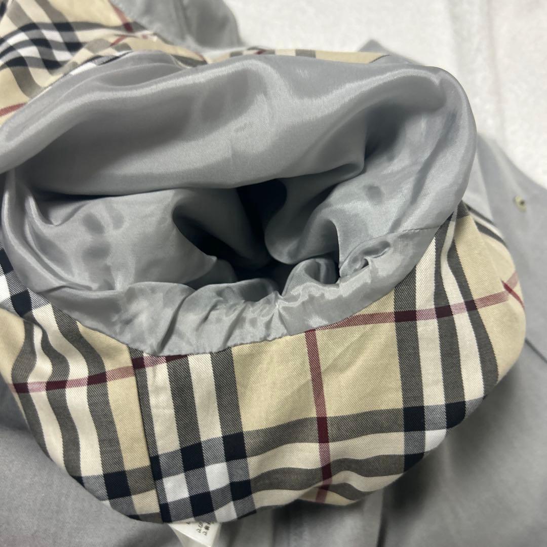 大きいサイズ　バーバリーロンドン　トレンチコート　ノバチェック　グレーサイズ44