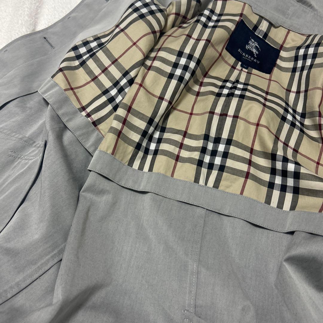 大きいサイズ　バーバリーロンドン　トレンチコート　ノバチェック　グレーサイズ44