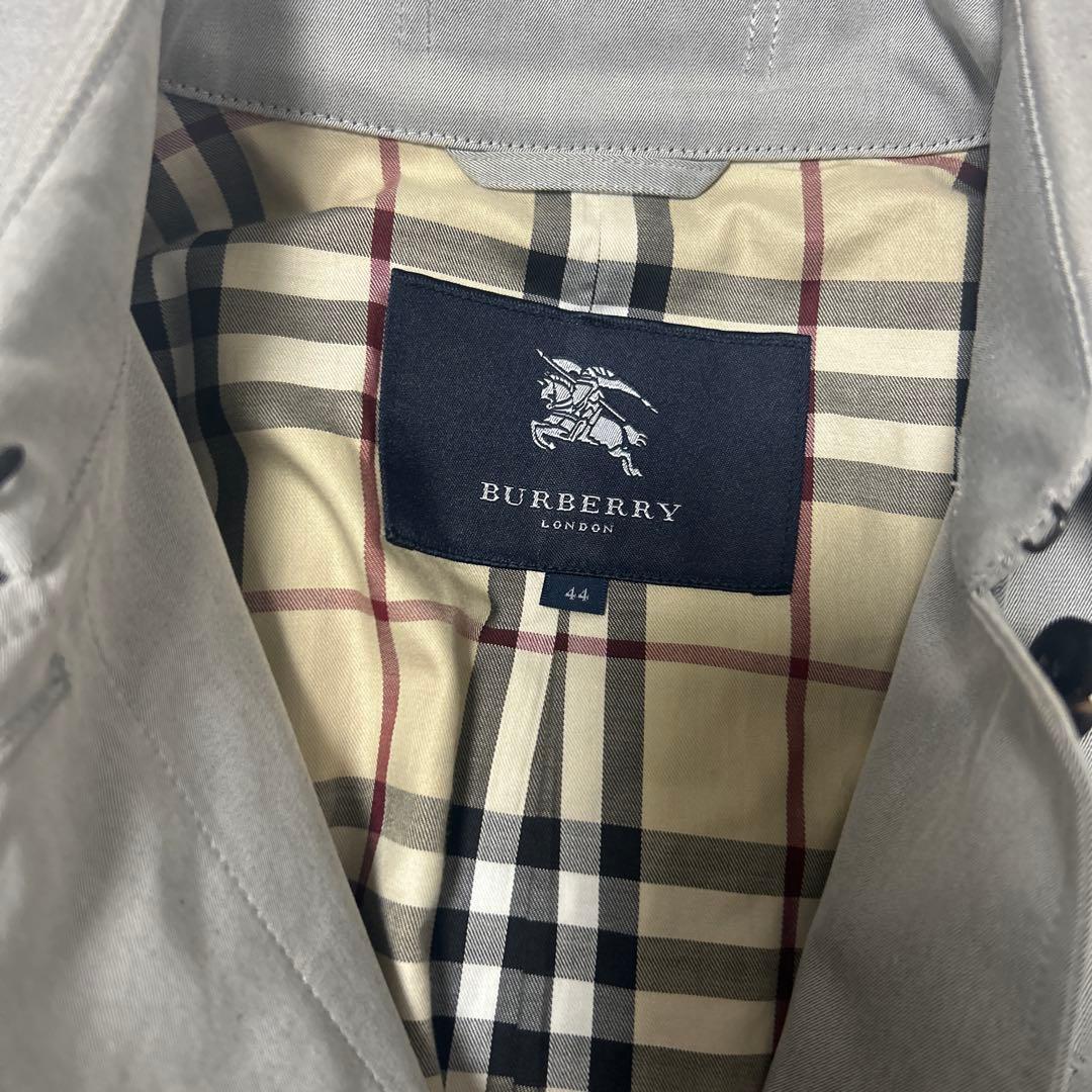 大きいサイズ　バーバリーロンドン　トレンチコート　ノバチェック　グレーサイズ44