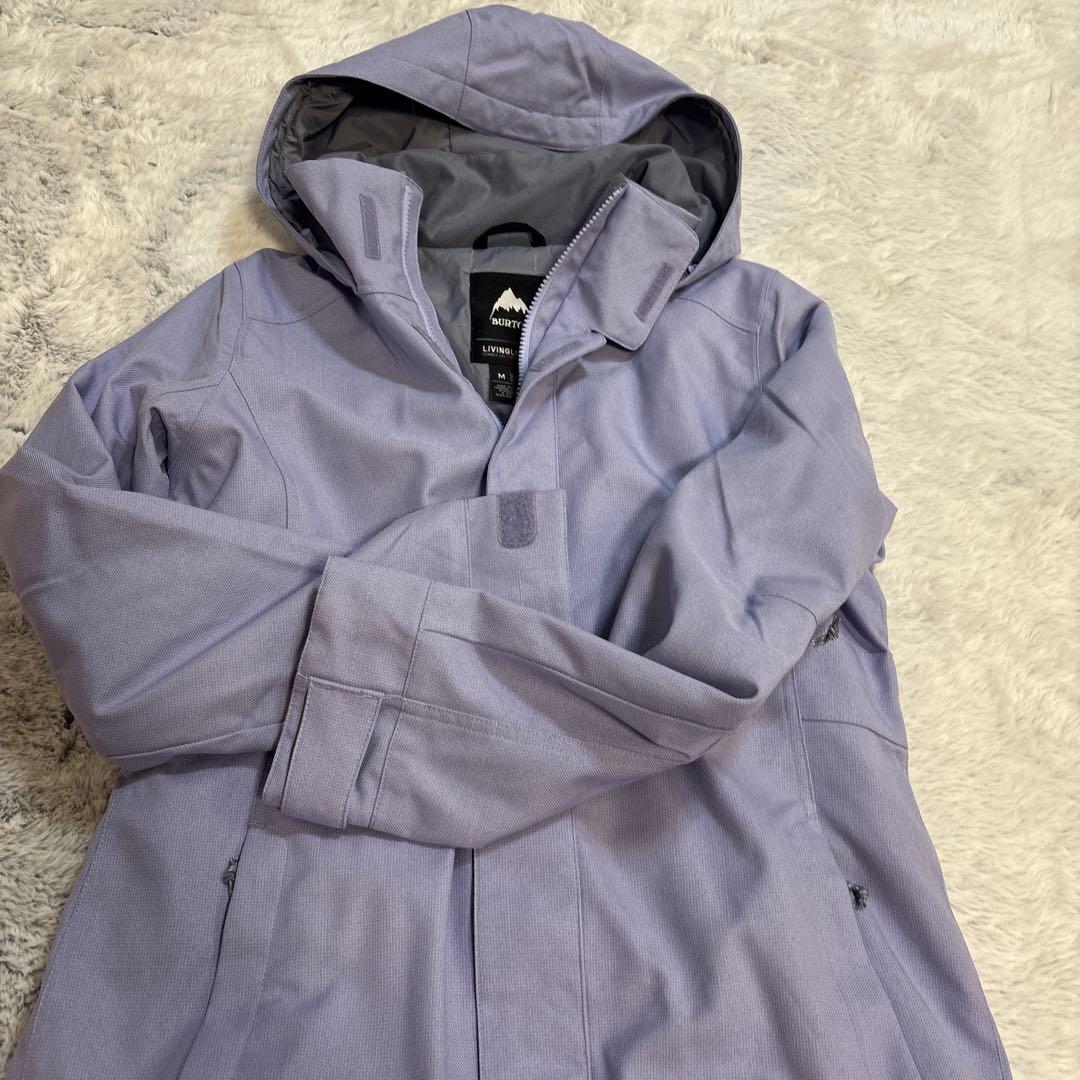 美品　BURTON スノーボードウェア 薄紫色 フード付き