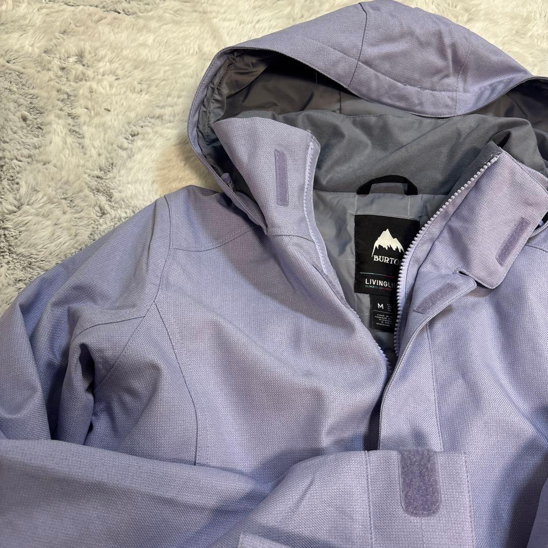 美品　BURTON スノーボードウェア 薄紫色 フード付き