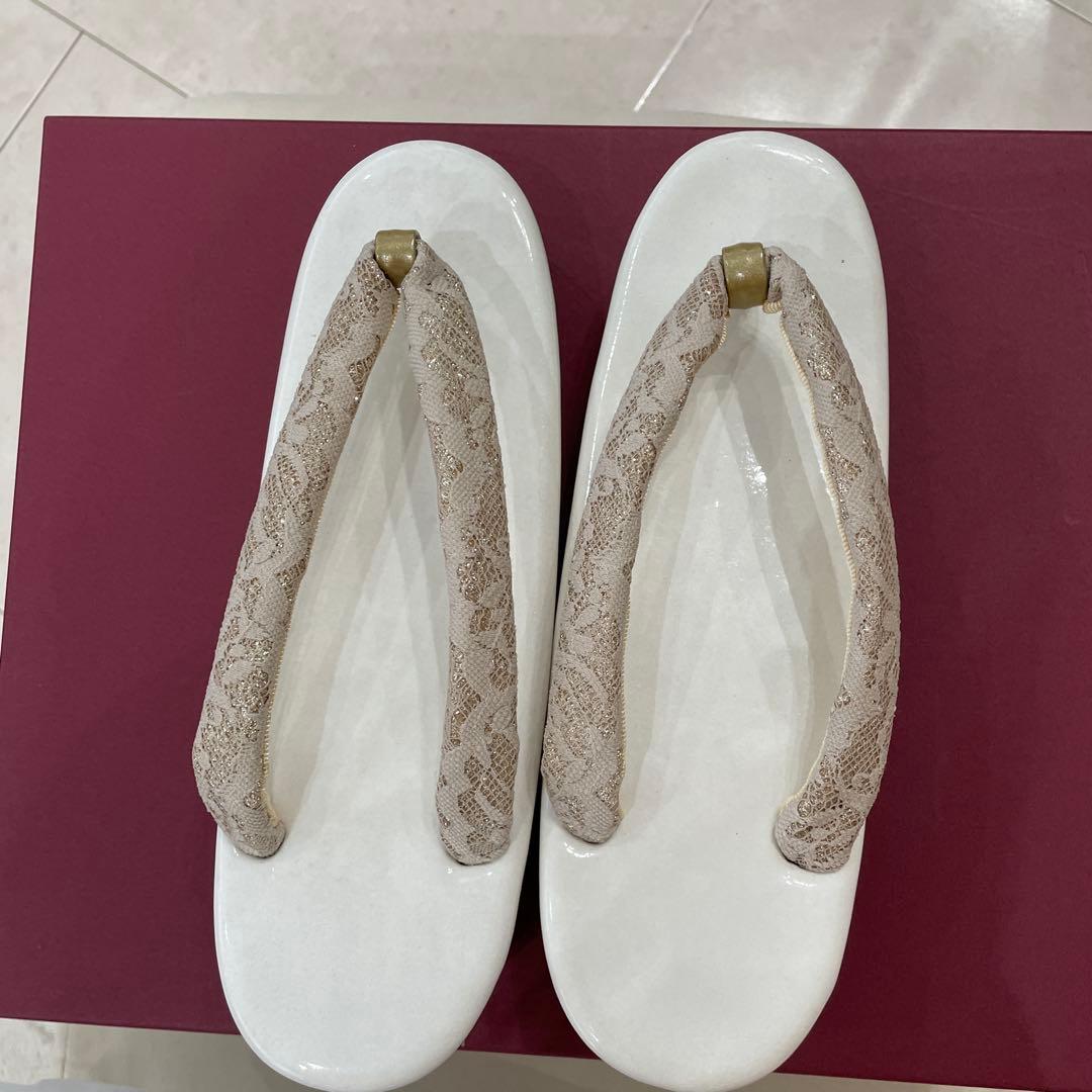 成人式 レースバッグとエナメル草履のセット お値下げ中！