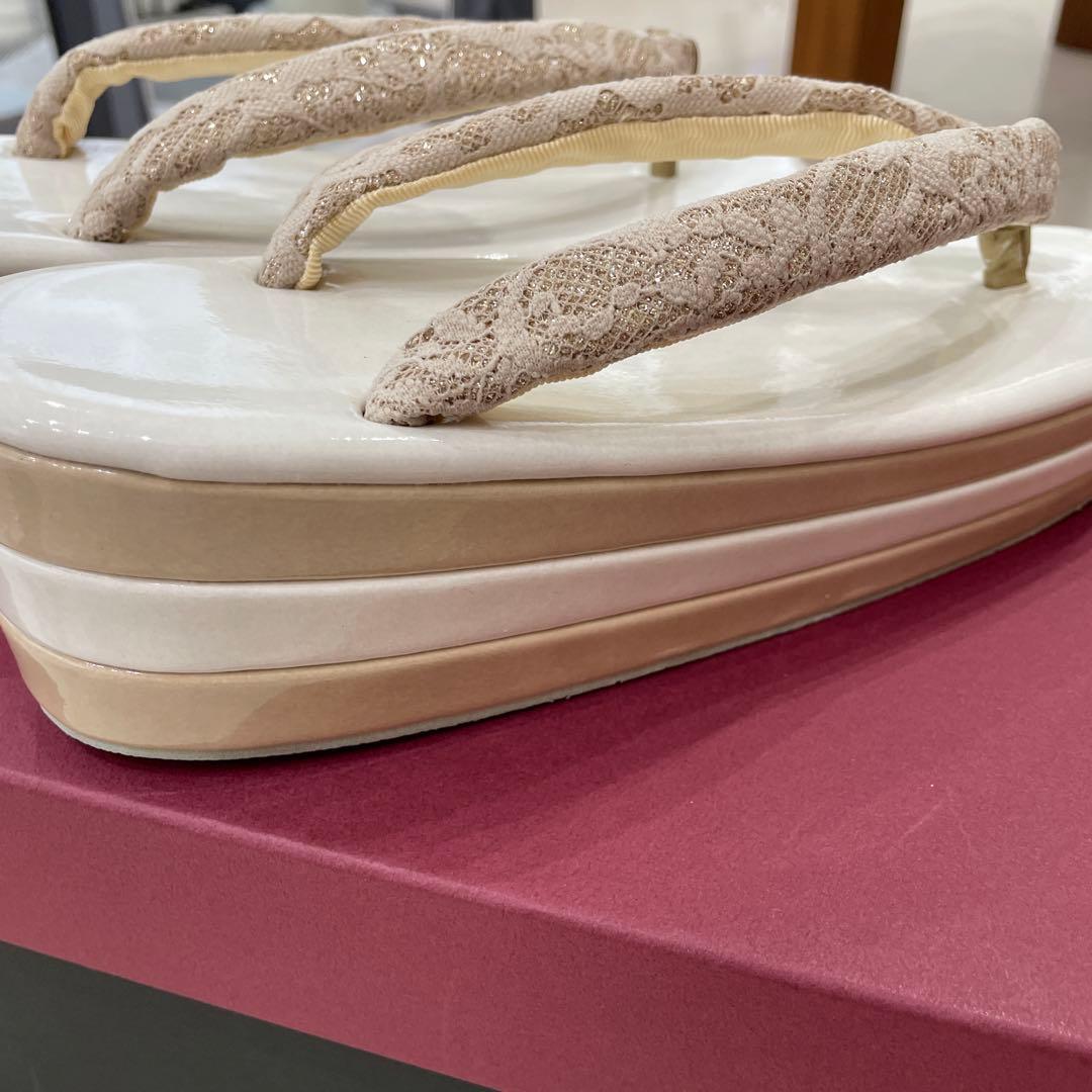 成人式 レースバッグとエナメル草履のセット お値下げ中！