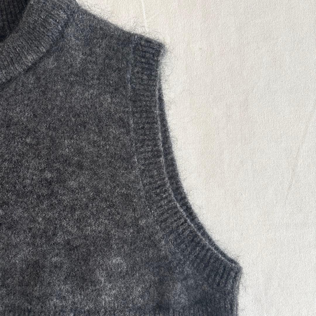 【soyy.】ミニマルモヘアベスト　グレー