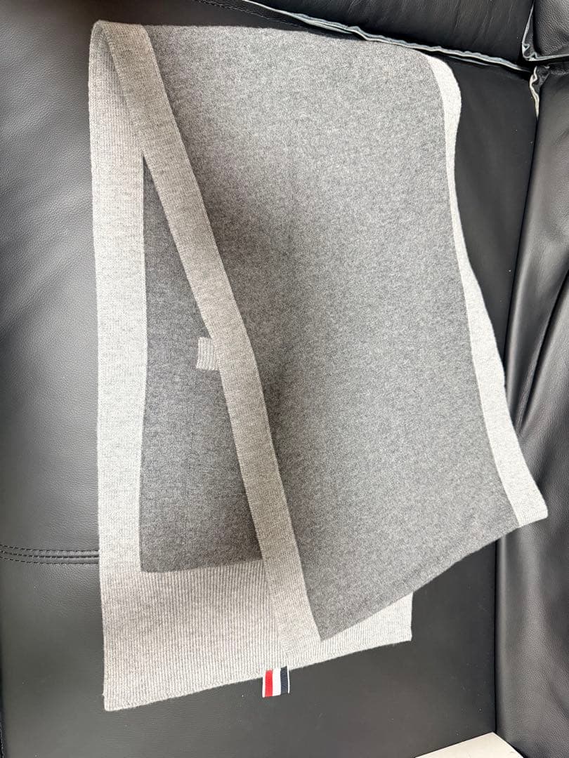 THOM BROWNE リバーシブルマフラー グレー