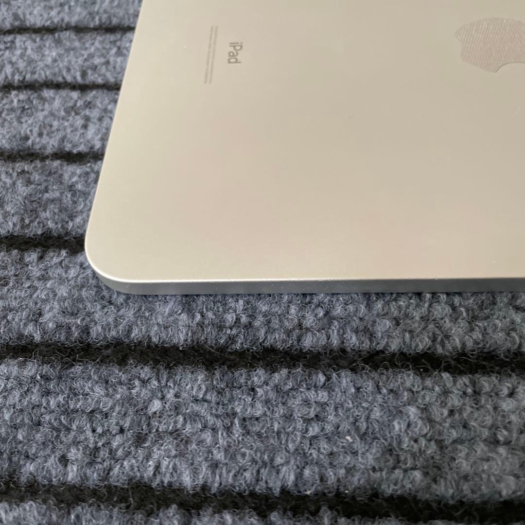 243 iPad 10世代 64GB Wi-Fi シルバー