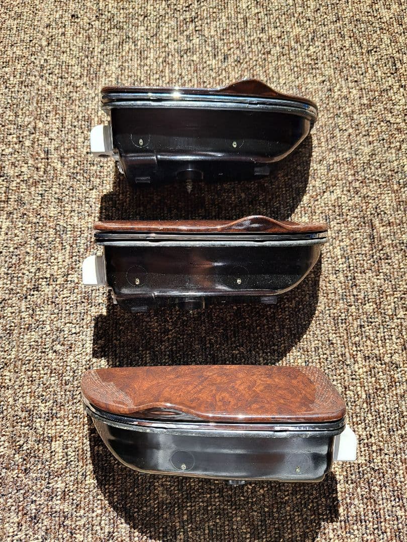 [希少] Y32セドリック グロリア用 ドア灰皿