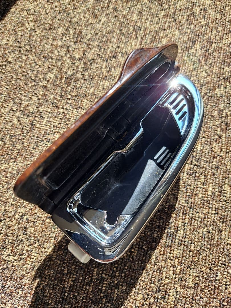 [希少] Y32セドリック グロリア用 ドア灰皿