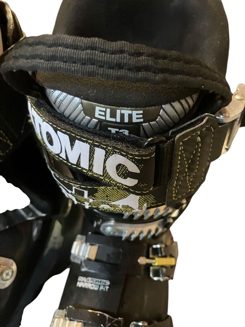 ATOMIC アトミック　レッドスターPRO スキーブーツ 24-24.5cm