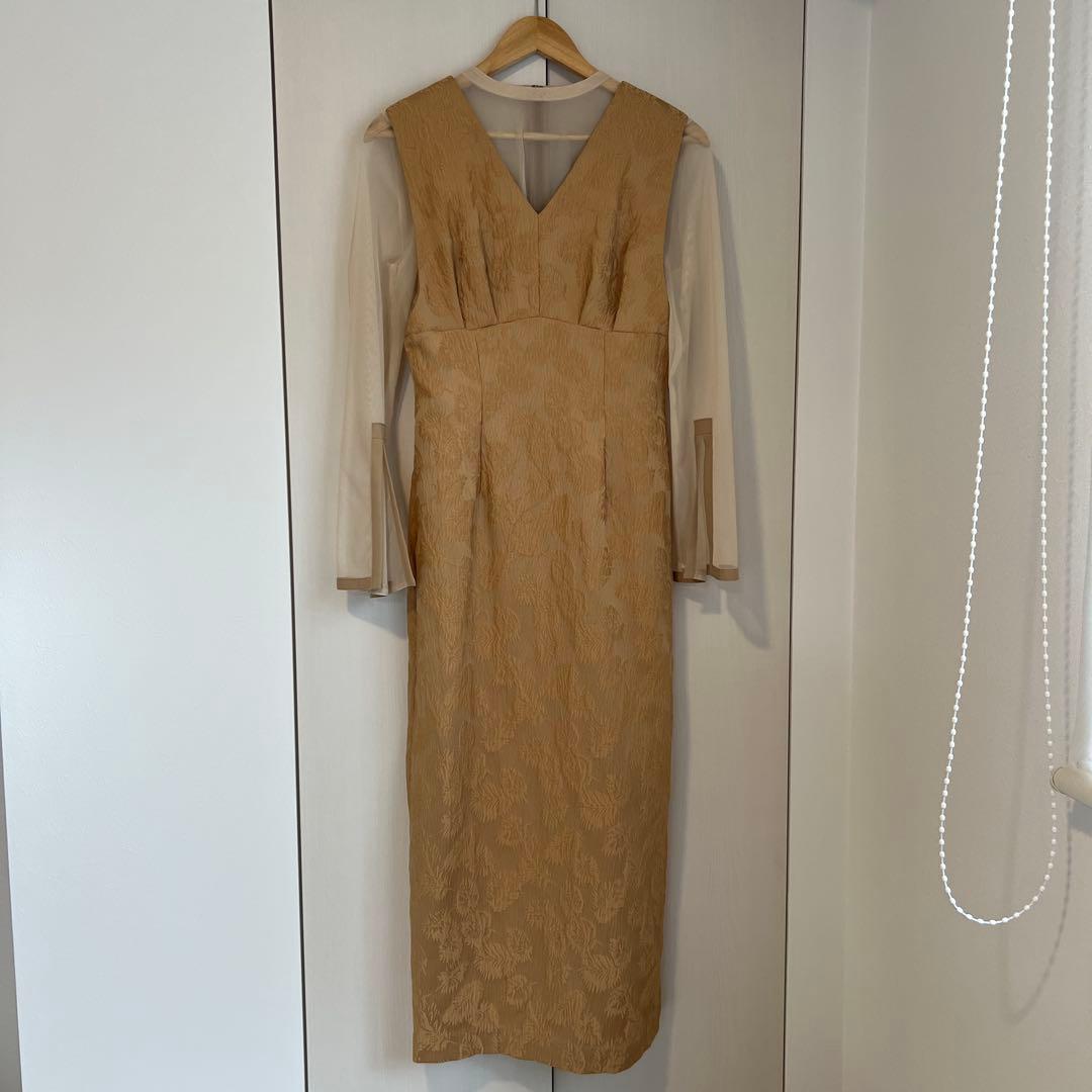 AIMER（エメ）チュールブラウス付Vネックジャカードタイトパーティードレス