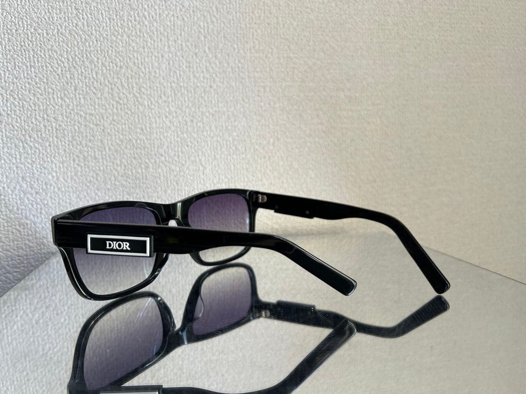 年末年始、頻繁に着用！YOSHIKI Dior サングラス