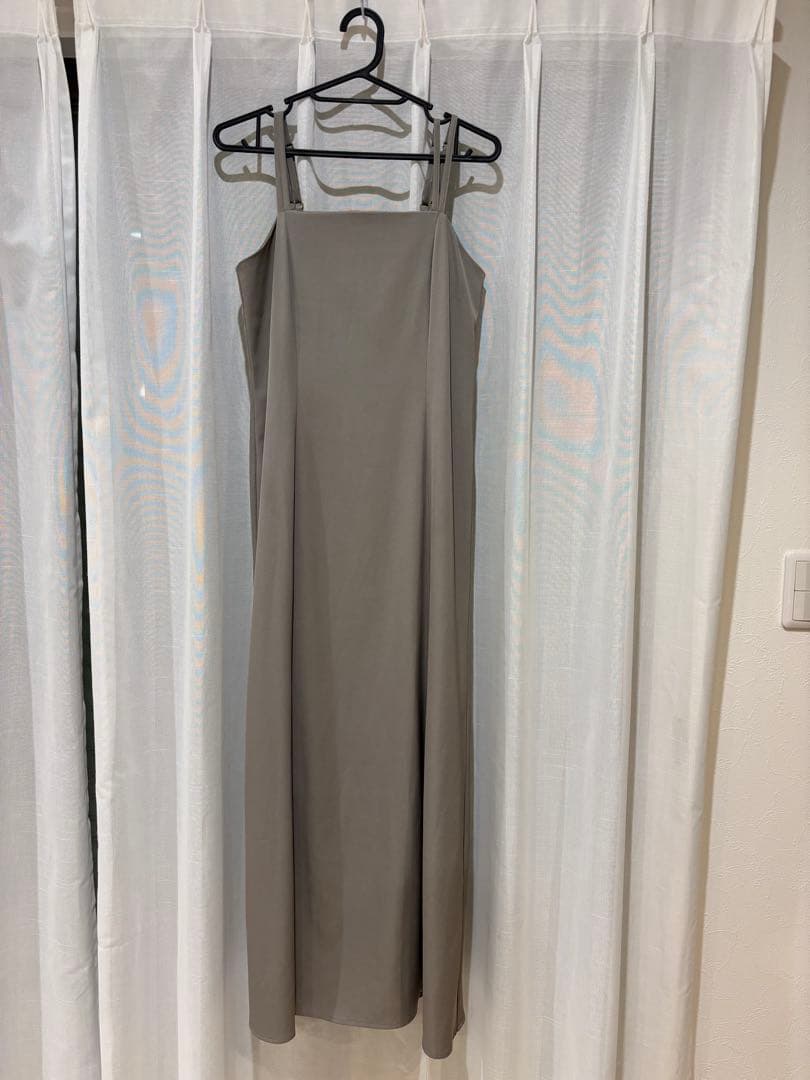 atlo パーティドレス　オケージョンドレス　グレージュ