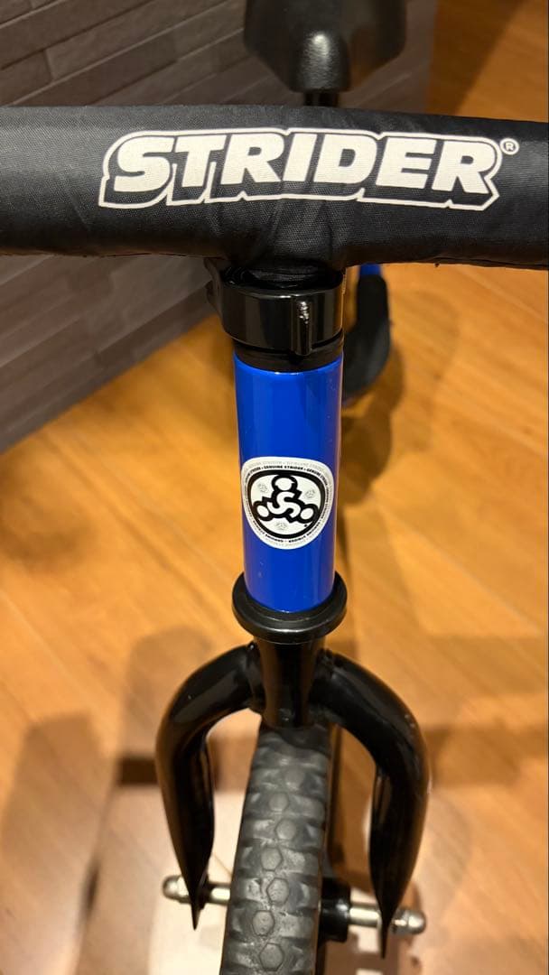★【断捨離中】なつ★　ストライダー スポーツモデル 12インチ 青　ブルー