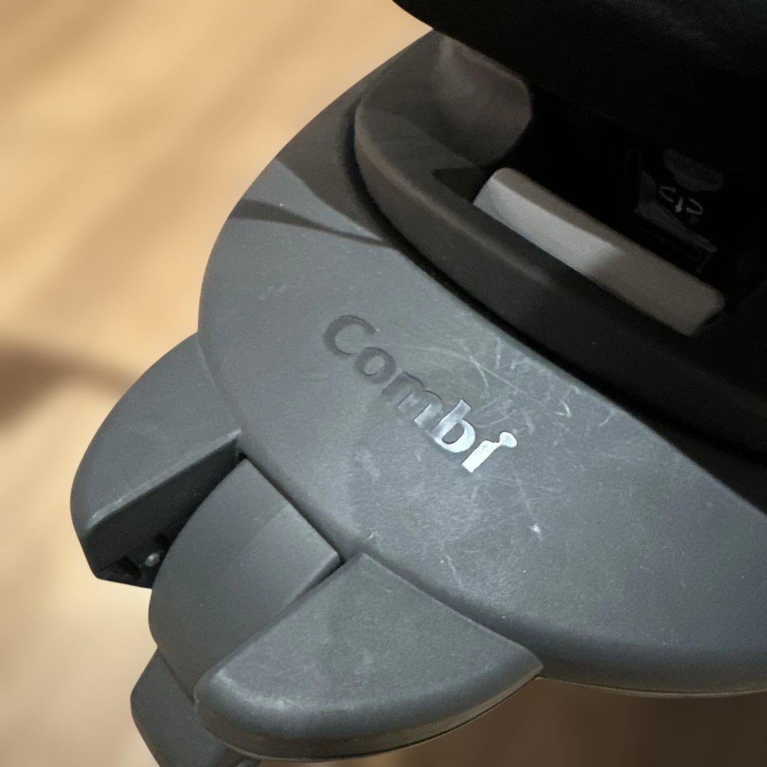 Combi THE S ISOFIX エッグショック コンビ　ザエス