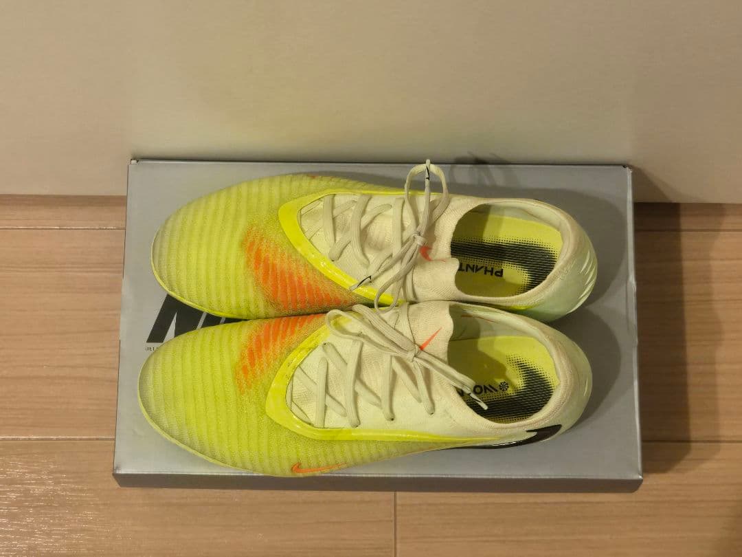 シューズ PHANTOM 6 LOW ELITE AG-PRO 27cm