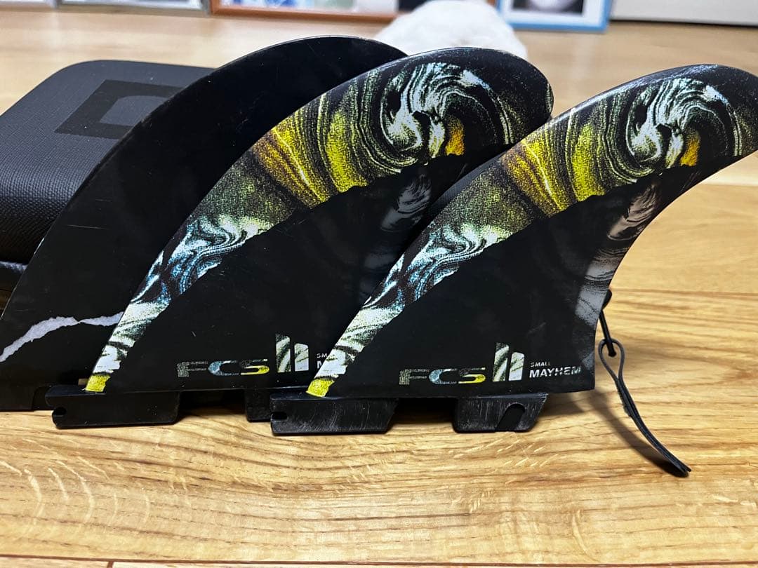 FCS II Mayhem サーフボードフィン 3枚セット