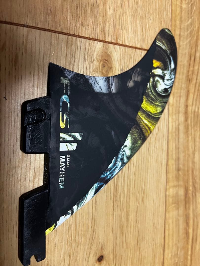 FCS II Mayhem サーフボードフィン 3枚セット